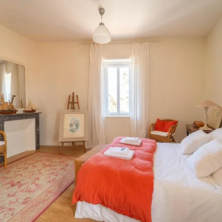 Belle Demeure Au Coeur Des Sables & Parking لي سابلِ دولونْ