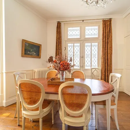 Belle Demeure Au Coeur Des Sables & Parking بيت للعطل